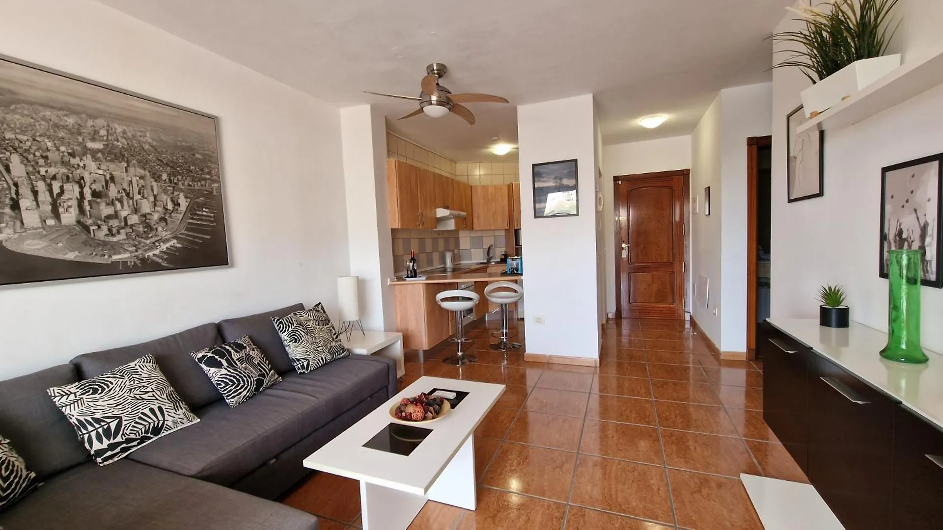 Aguamarina 812 Apartment San Miguel de Abona Spain